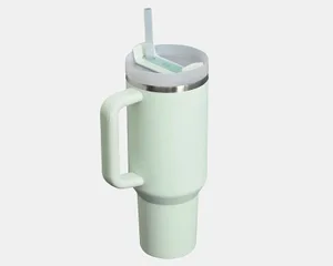 Stanley  Termos The Quencher H2.O FlowState Tumbler 1.18L