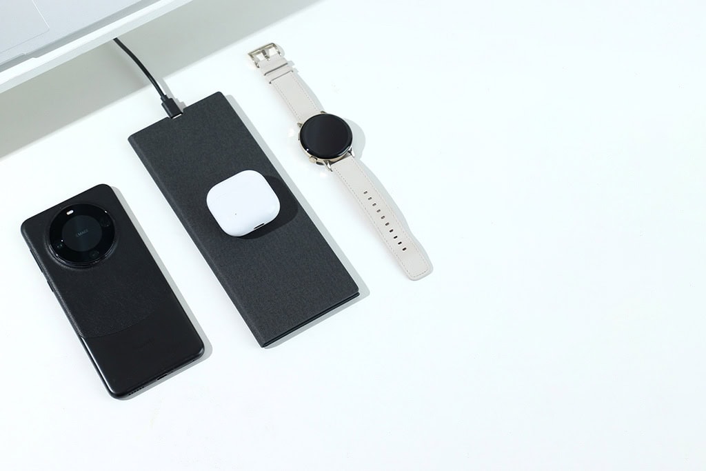MOYA Mavi 15W Kablosuz Şarjlı Mouse Pad ve Stand
