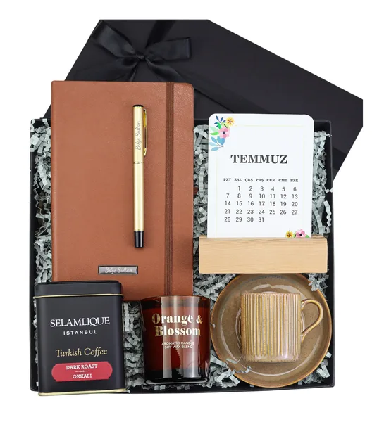 Defter & Kalem & Takvim & Fincan & Mum & Selamlıque Hediye Seti